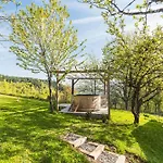 Glamping Brundo - Tents And With Sauna & Jacuzzi Kostel