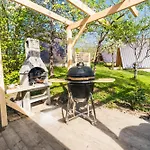 Glamping Brundo - Tents And With Sauna & Jacuzzi * Kostel