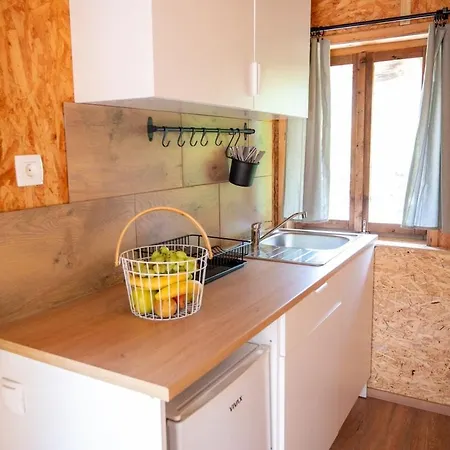 Glamping Brundo - Tents And With Sauna & Jacuzzi אוהל מפואר