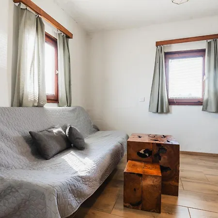 Glamping Brundo - Tents And With Sauna & Jacuzzi Kostel