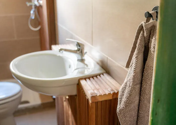 Lüks kamp alanı Glamping Brundo - Tents And With Sauna & Jacuzzi