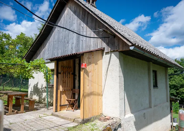 Lüks kamp alanı Glamping Brundo - Tents And With Sauna & Jacuzzi *