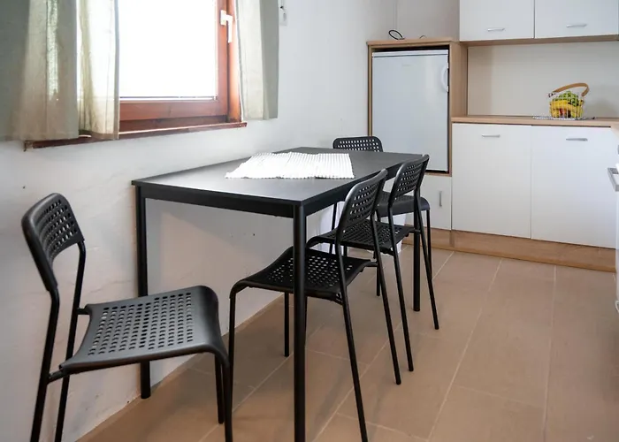 Glamping Brundo - Tents And With Sauna & Jacuzzi Lüks kamp alanı Kostel