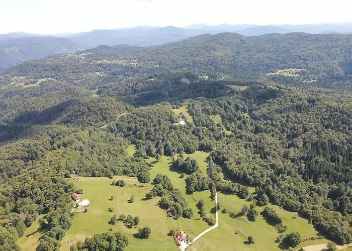 Glamping Brundo - Tents And With Sauna & Jacuzzi * Kostel